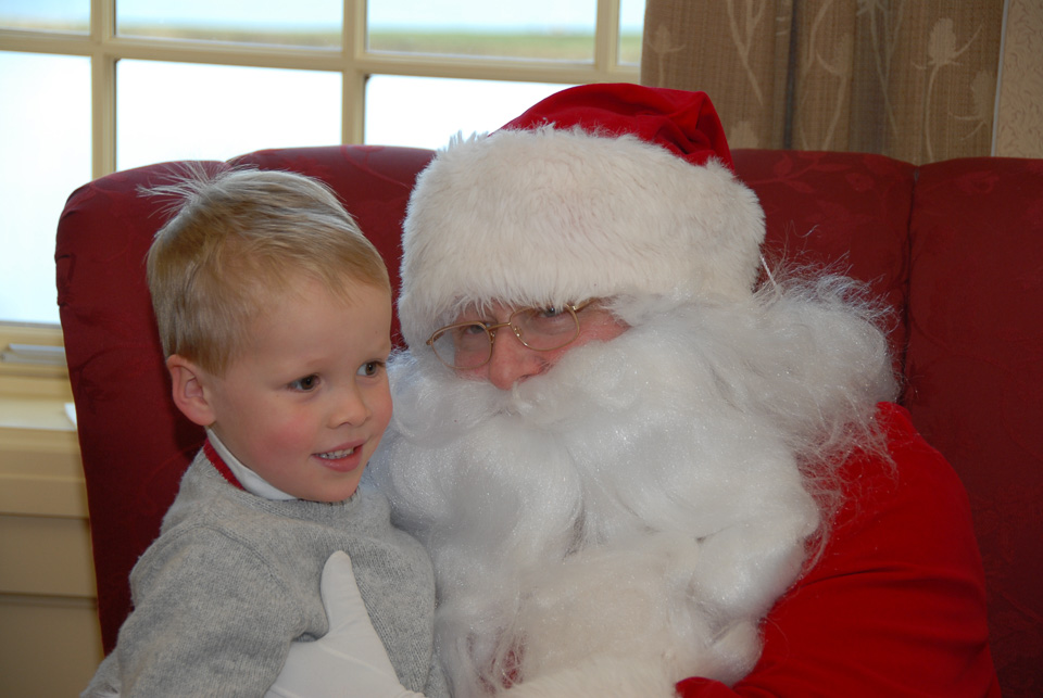 06SantaBreakfast183.jpg