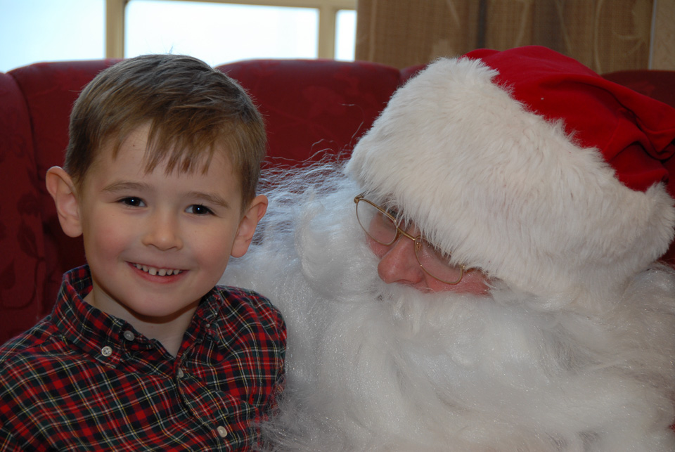 06SantaBreakfast188.jpg