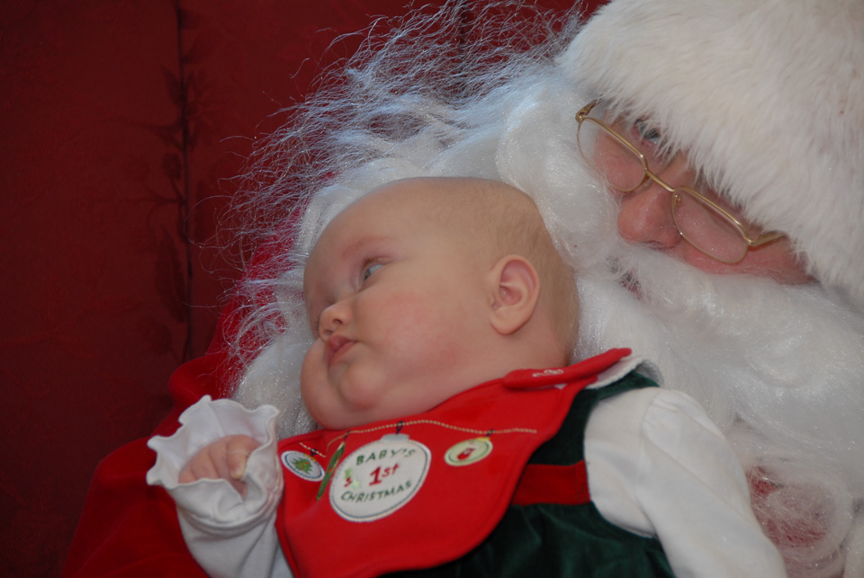 06SantaBreakfast231.jpg