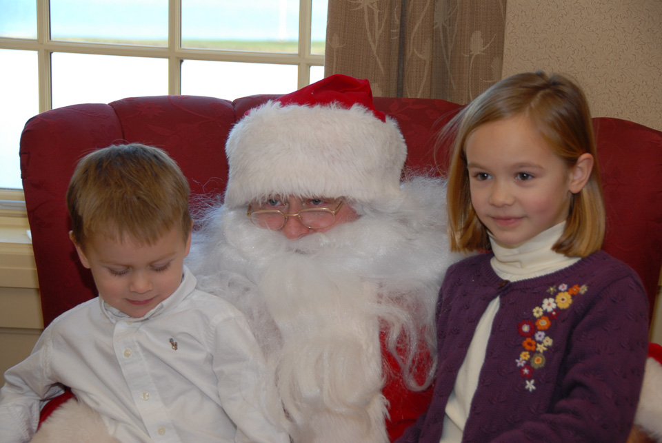 06SantaBreakfast239.jpg