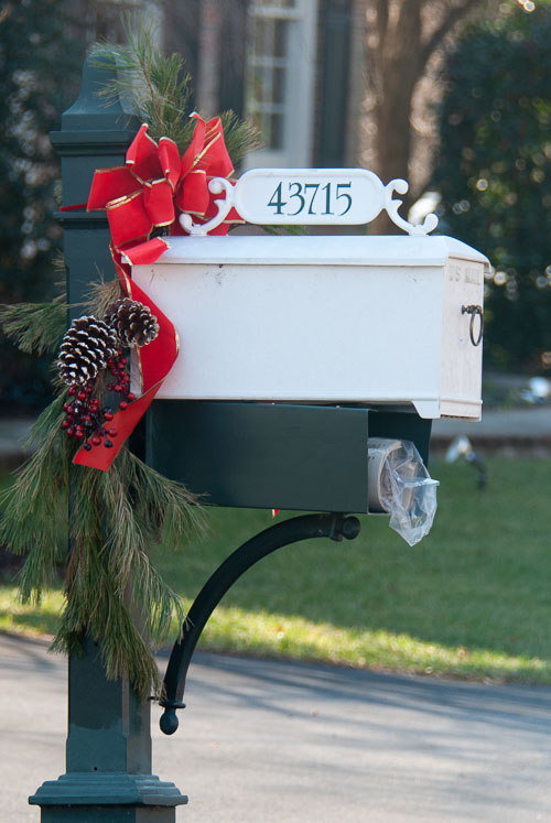 2018 Dec Holiday Mailboxes