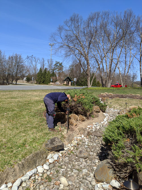 2019-06-06 Parkway and Entrances